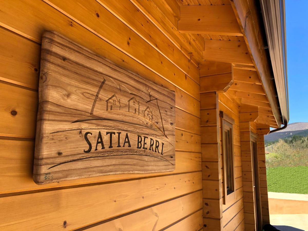 Satia Berri Villa Llanteno Eksteriør bilde
